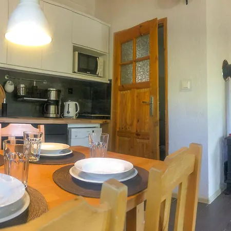 2 Bedroom Beautiful In *